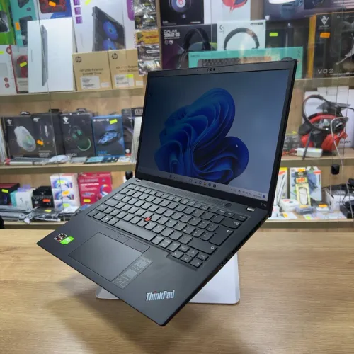 LENOVO THINKPAD T14S RYZEN 7 PRO 7840U 32GB 512SSD 14" TACTILE  