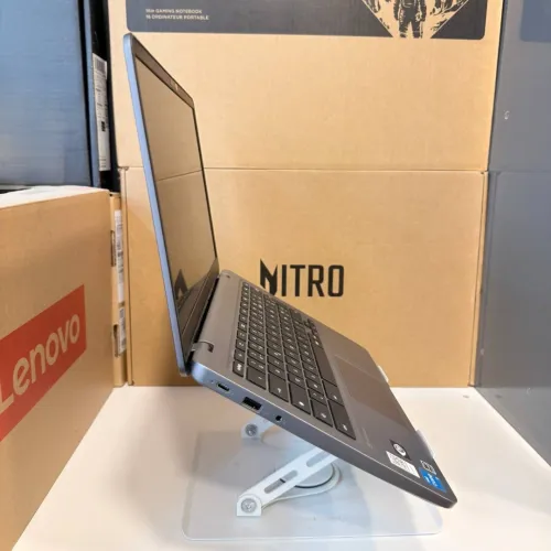 Lenovo SLIM 3 Chromebook Plus i3 N305 (13GEN) 8GB 128GB 14'