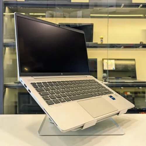 HP ELITEBOOK 640 G10 i5-1335U 16GB 512Gb 14"FHD IPS tactile