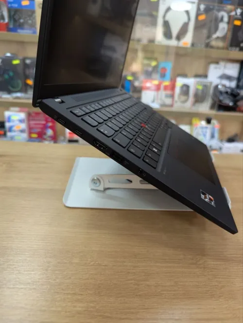 LENOVO THINKPAD T14S RYZEN 5 PRO 7540U 16GB 256SS 14" 