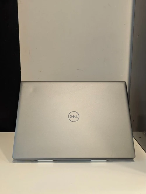 LAPTOP Dell Vostro 16 5630 Intel i7 1360P 16GB 512GB FHD+