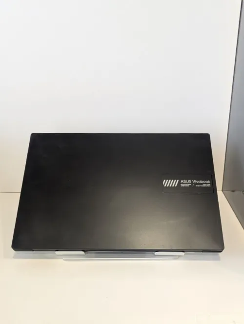 ASUS VIVOBOOK GO 14 Ryzen 5 7520U 16GB 512GB