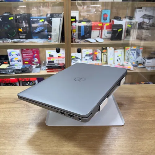 DELL LATITUDE 5450 ultra 5 16GB 512 SSD 