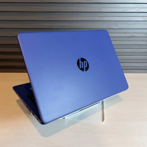 HP Laptop 14 Intel Celeron N4120 4 Go 64 Go