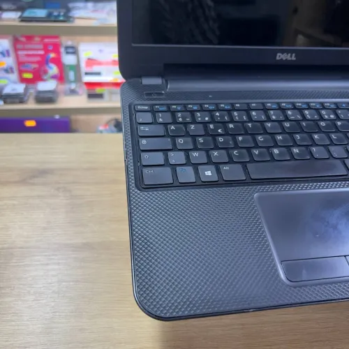 DELL INSPIRON 3521 I3 3TH 8GB 256 SSD 15.6