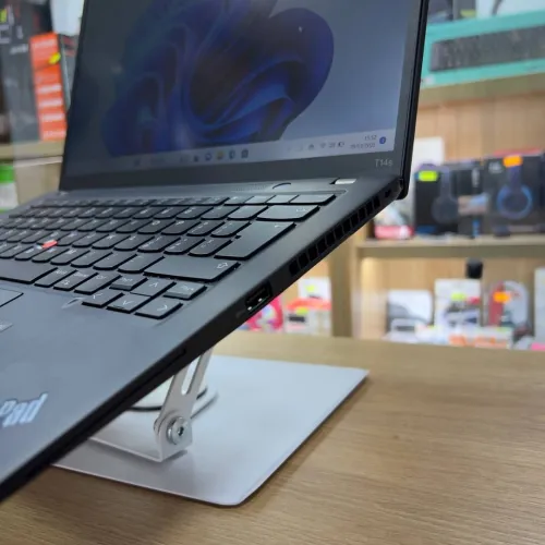 LENOVO THINKPAD T14S RYZEN 7 PRO 7840U 32GB 512SSD 14" TACTILE  