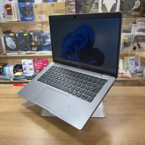 DELL LATITUDE 5450 ultra 5 16GB 512 SSD 