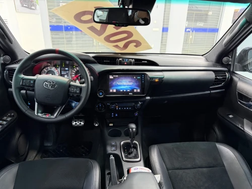 Toyota HILUX 2025 GR