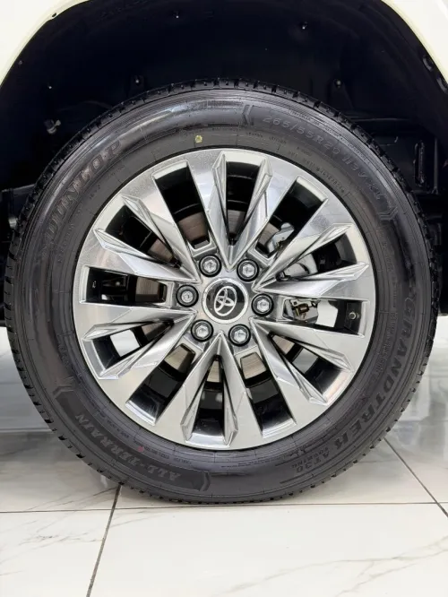 Toyota Land Cruiser  2026 VX.S