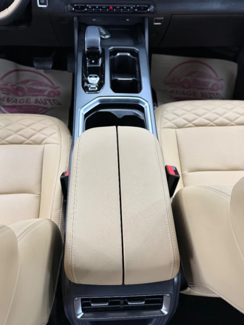 Geely OKAVANGO 2024 7plas