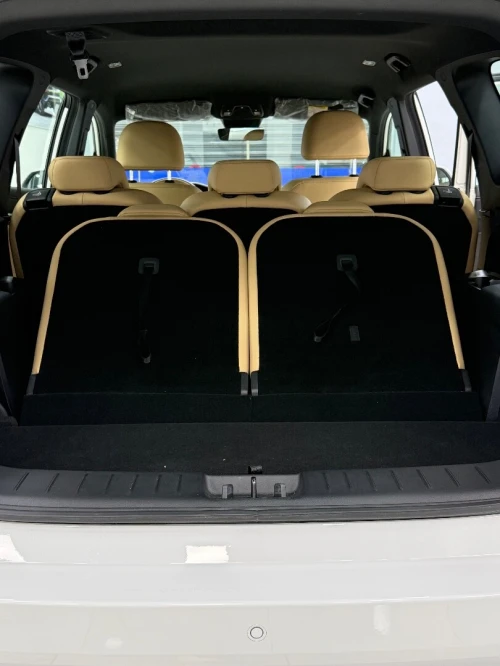 Geely OKAVANGO 2024 7plas