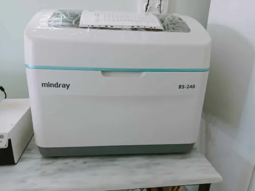 Automate de biochimie clinique 