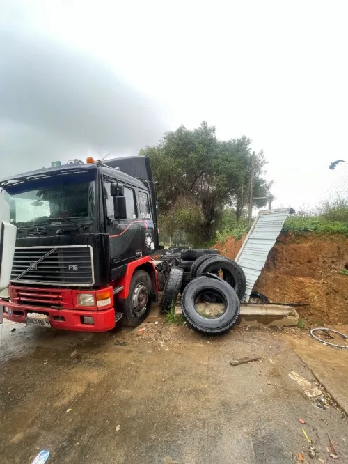 Volvo F12 1990