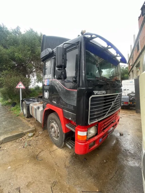 Volvo F12 1990