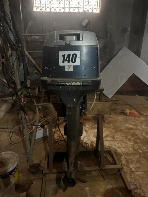 Moteur evinrude 140 