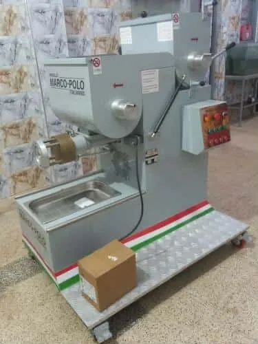 Machine a pâte affaiiiiiiiireeeeee