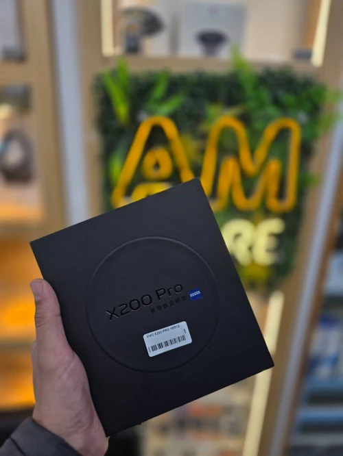 Vivo x200 pro 16/512 Vivo x200 pro 16/512