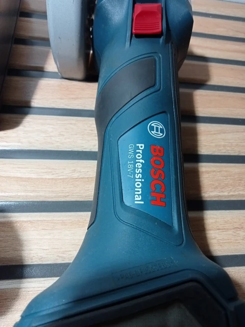 BOSCH meuleuse angle Brushless 2024 18v-7