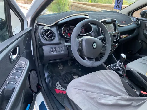 Renault Clio 4 2019 Limited 2
