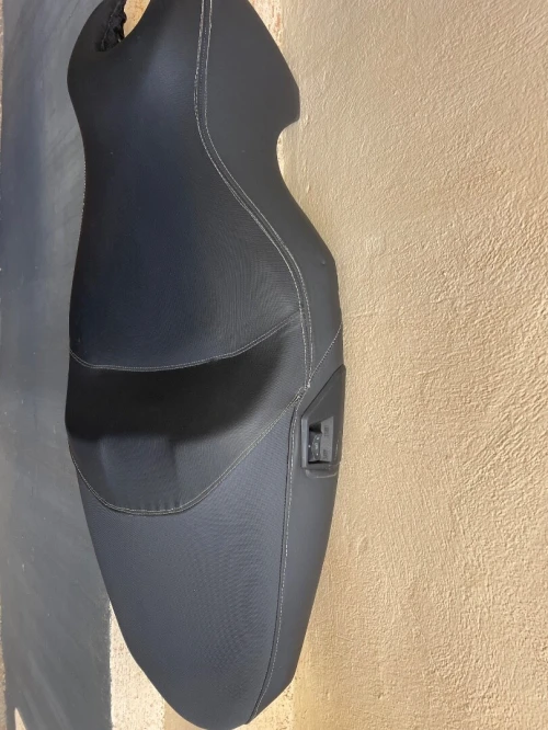 Selle siège scooter BMW C650 sport