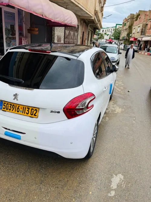 Peugeot 208 2013 Allure