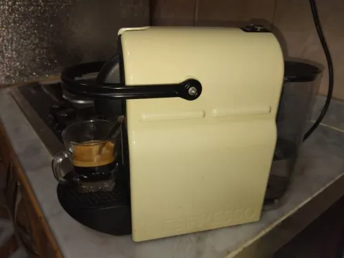 Machine à café à capsules