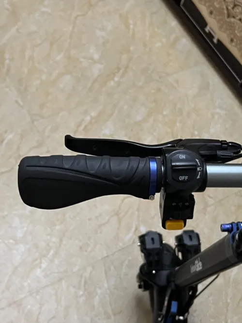E-CROSS PRO BLUE 2 2BLUE 2025