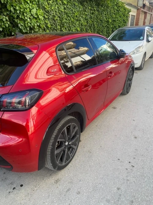 Peugeot 208 2023 GT