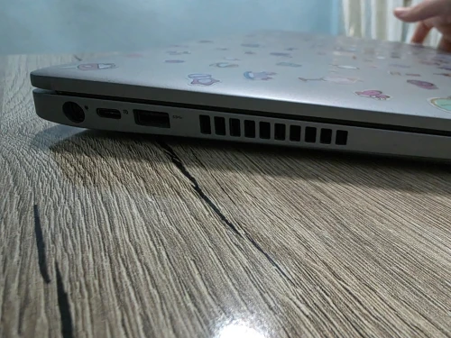 حاسوب Dell 5410 ecran tactile 10 eme génération معه ضمان عامين