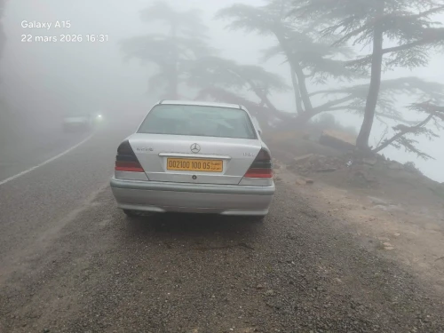 Mercedes Classe C 2000 W202