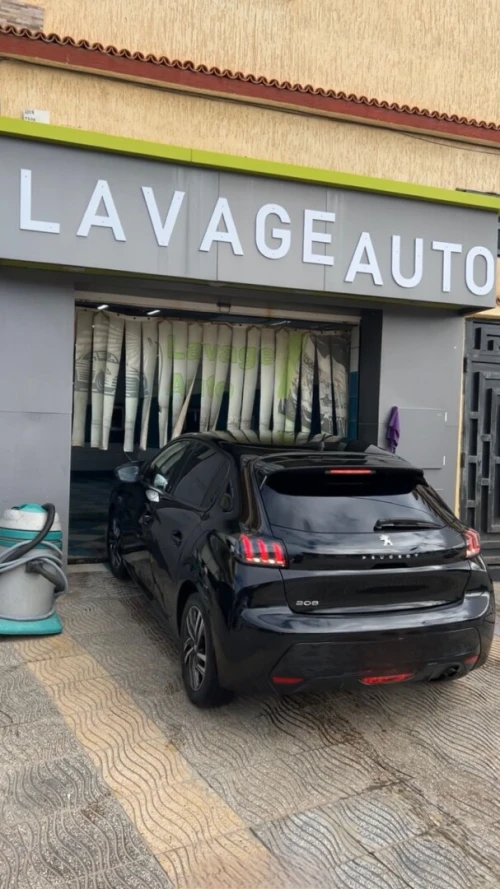 Peugeot 208 2021 Allure