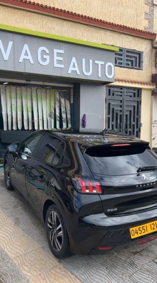 Peugeot 208 2021 Allure