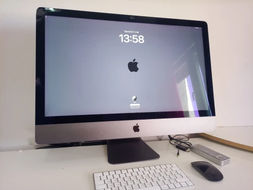 iMac Pro 27 بوصة (Retina 5K)