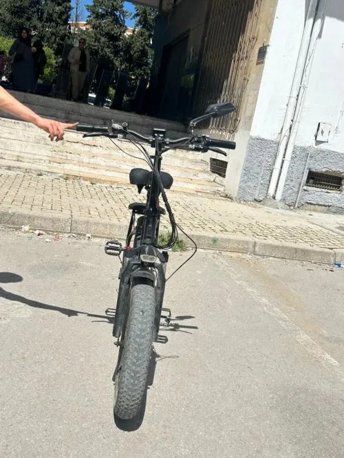 Vello électrique