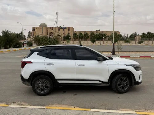 Kia Seltos 2025 Kia Seltos 2025 Luxury