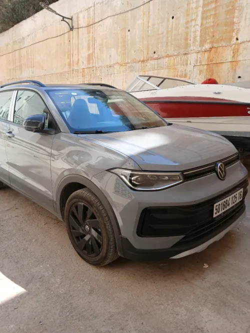 Volkswagen Tharu  2025 