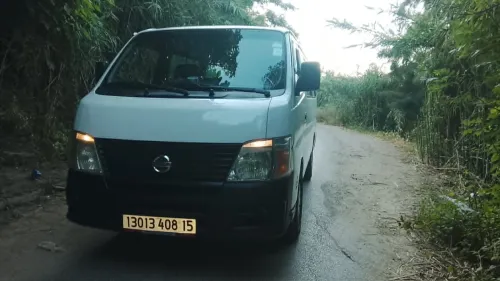 Nissan URVAN 2008