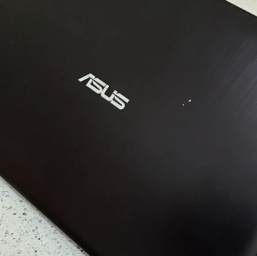 pc gamer asus i7 7eme Ram 8GO Disque 1TO Carte graphique AMD+Intel 