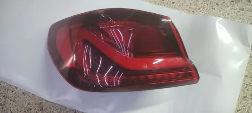 Feu arrière BMW série 1 f40