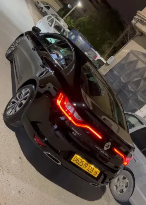 Renault Megane 4  2023 Itens
