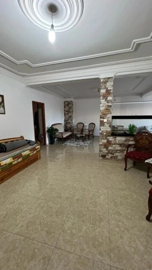 Vente Appartement Niveau de villa F4 Alger Mohammadia