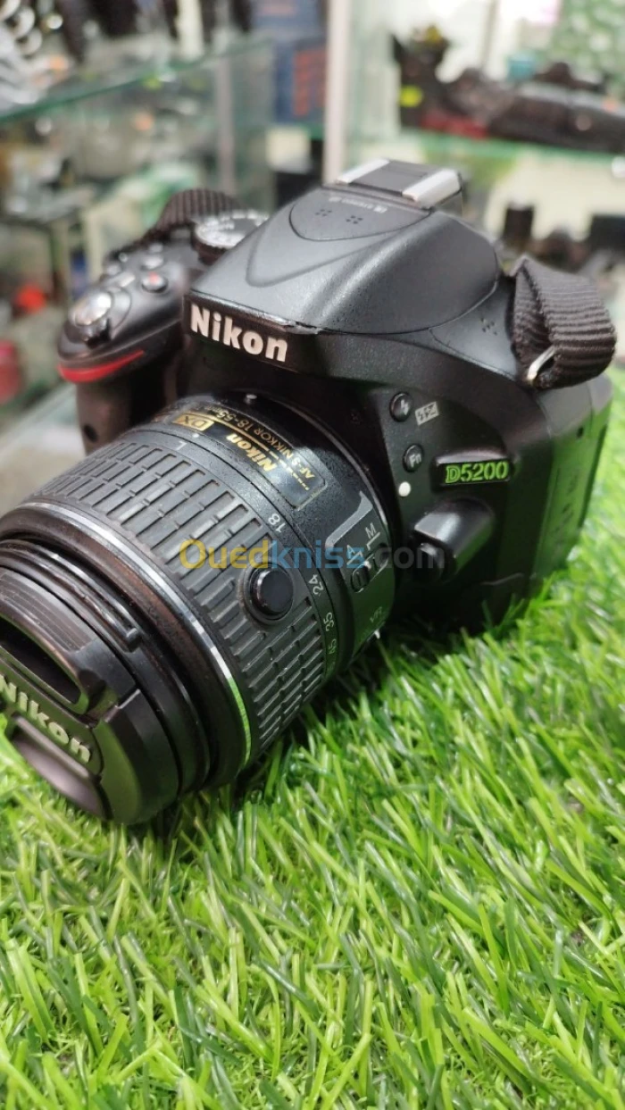 Nikon D5200 obj 18.55vr 10k
