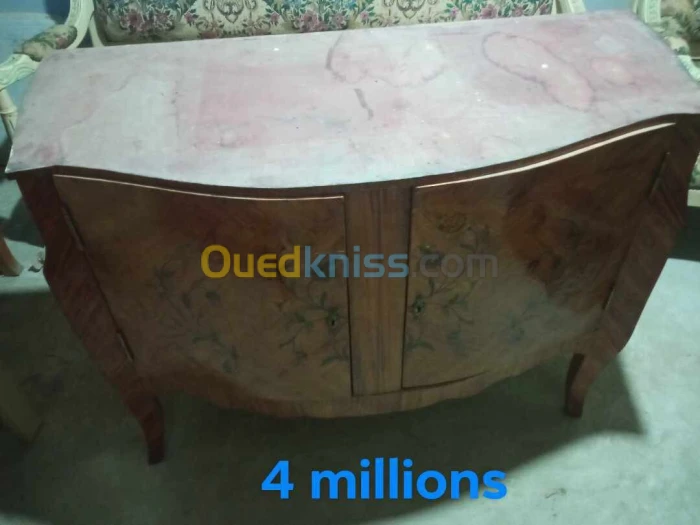 Commodes en bois de rose