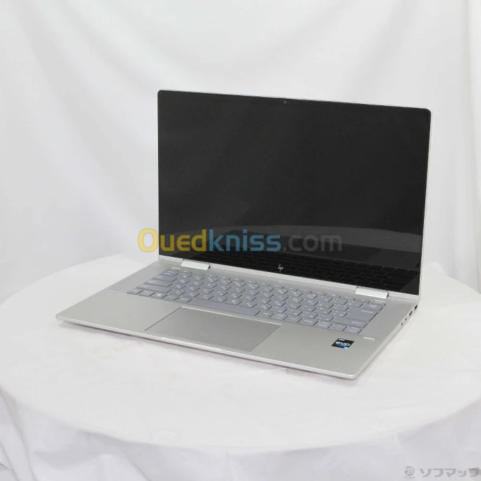 HP Envy 15 x360 2-in-1 Core i7-1355U - 16 GB DDR5 - 512 GB Nvme - 15.6" FHD OLED X360