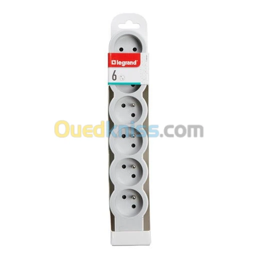 Multiprise extra-plate équipée de 6 prises 2P+T 16A 3680W à câbler - blanc 3M