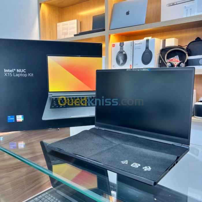 INTEL NUC X15 I7 11800H RTX 3070 16GB RAM 512GB SSD ECRAN 2K 165Hz