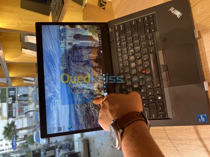 Lenovo Thinkpad T14 I5 11TH Génération 16Go/256Go SSD 14" Tactile Nvidia Mx 450 2Gb