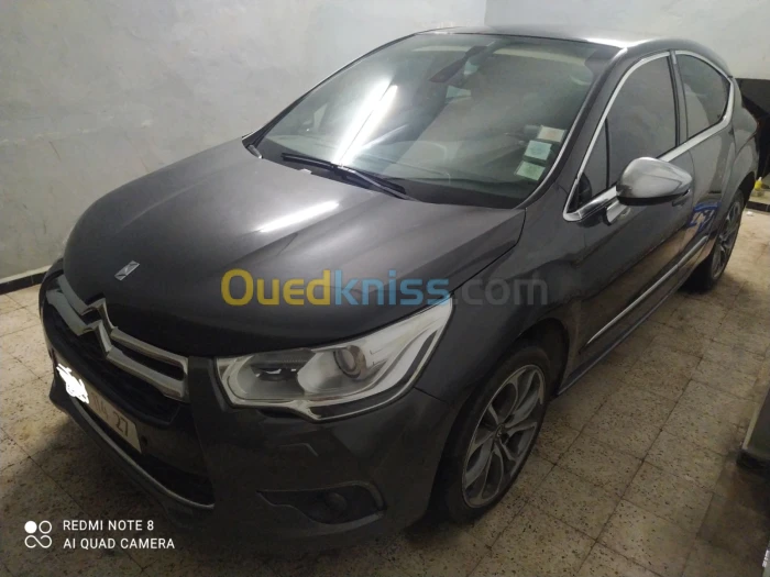 DS DS4 2014