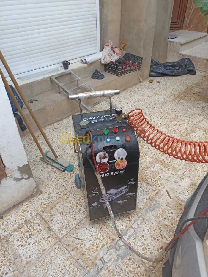Machine decalaminage