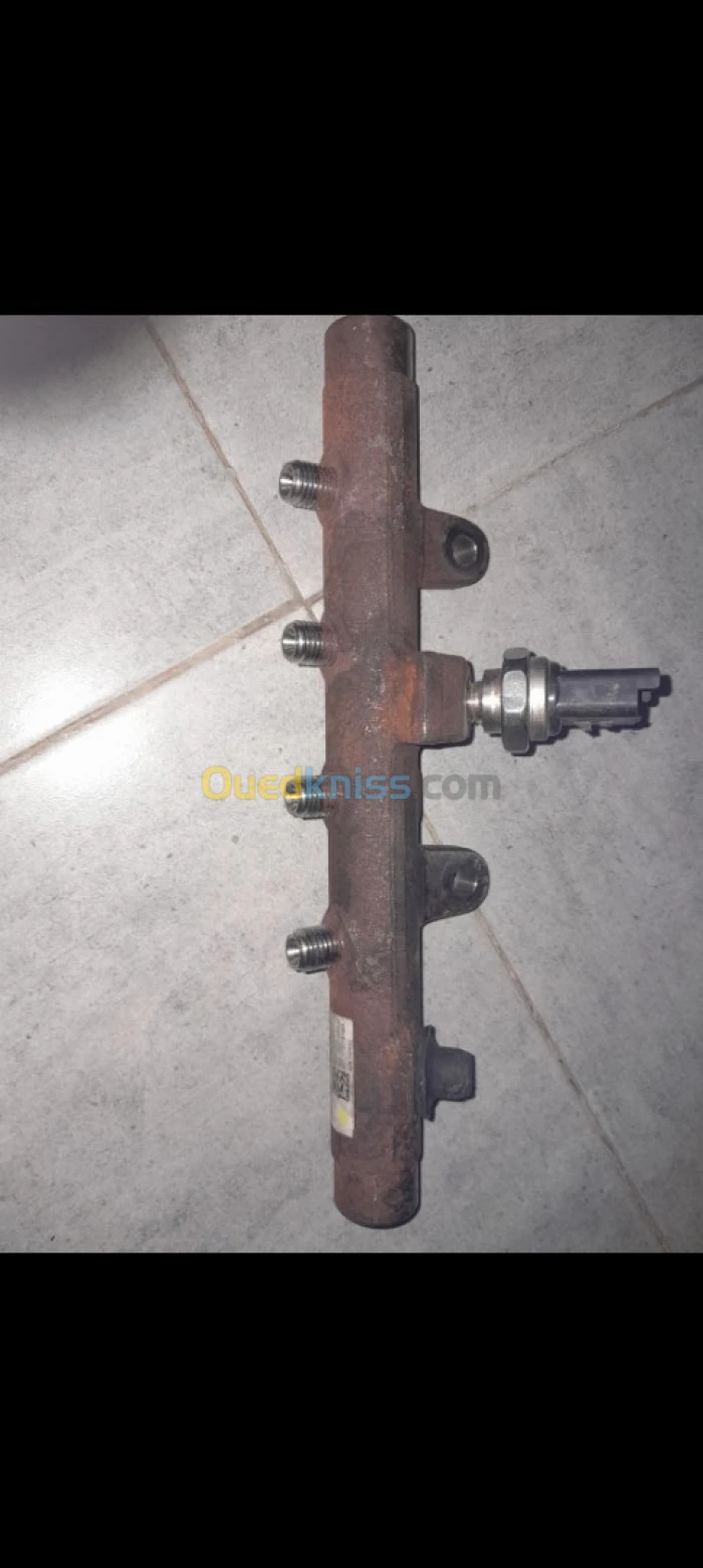 Rampe injection continentale 1.5 dci 110